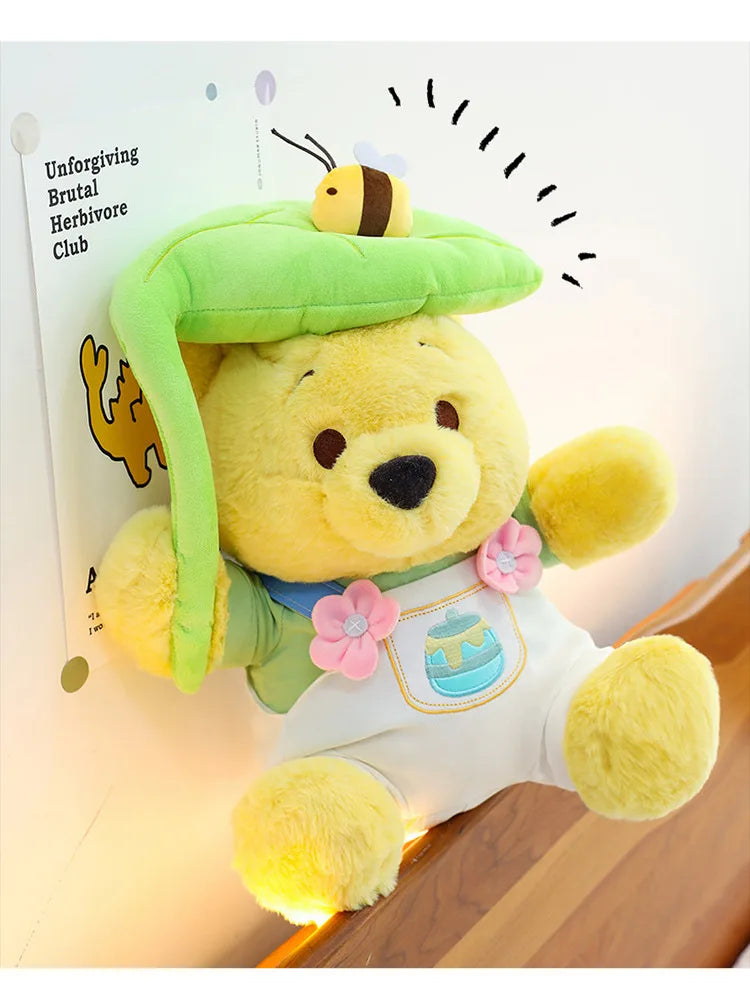 30/35cm Winnie Pooh Doll Cute Large Plush Toy Hug Bear Cloth Stuffed Animal Doll Girlfriend Birthday Gift
