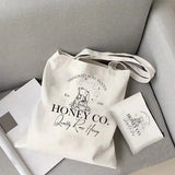 Cute Winnie The Pooh Women's Casual tote bag Disney reusable shopping bag Women's travel portable tote bag Winnie the Pooh tote