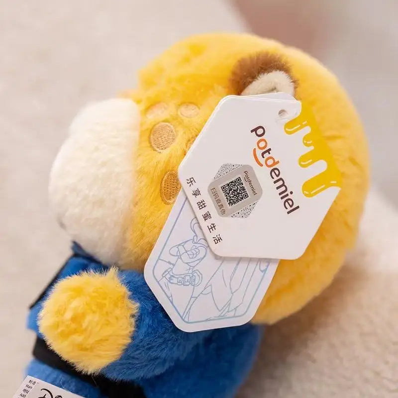 New MINISO Winnie the Pooh series stuffed plush toys, cute cartoon dolls, fun collectibles, perfect birthday gifts for kids.