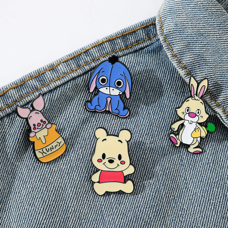 5 Pcs Cute cartoon soft Winnie the Pooh Brooch Winnie the Pooh and Tigger Metal Badges Bunny pin accessories